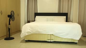 In-room safe, desk, laptop workspace, soundproofing