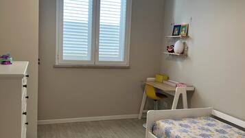 3 Schlafzimmer, Bügeleisen/Bügelbrett, WLAN, Bettwäsche