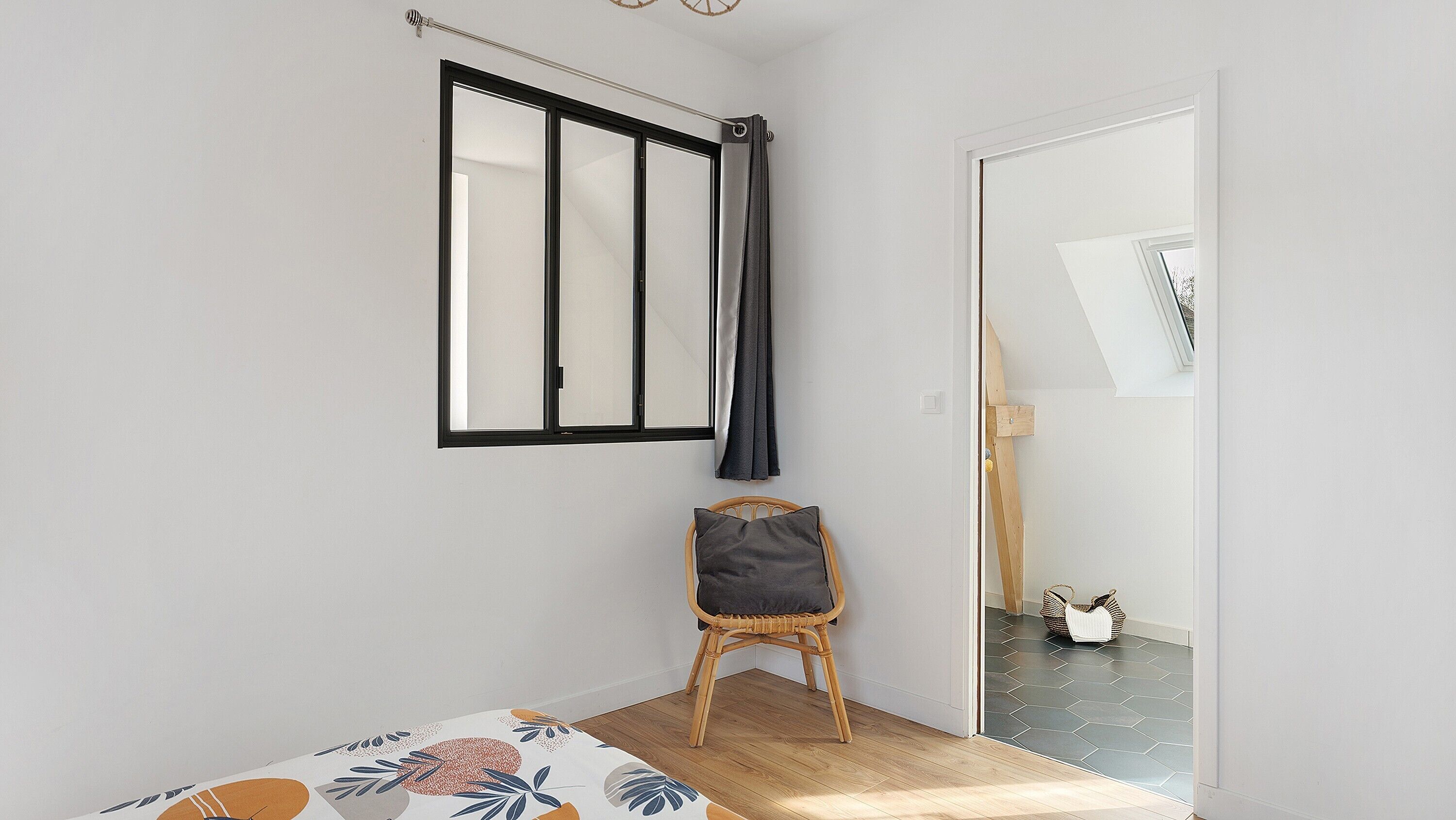 Fer et planche à repasser, Wi-Fi