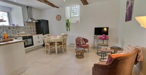 Televisio, pöytätennispöytä