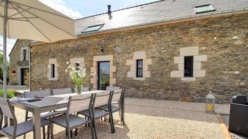 Restauration extérieure