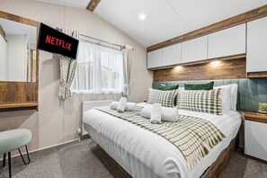 3 chambres, fer et planche à repasser, Wi-Fi gratuit, draps fournis