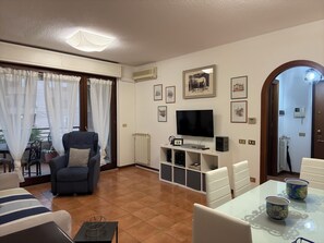Apartment, Balcony | Living area - Marci's House (Rome)