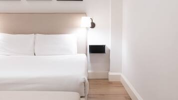 BĂŒgeleisen/BĂŒgelbrett