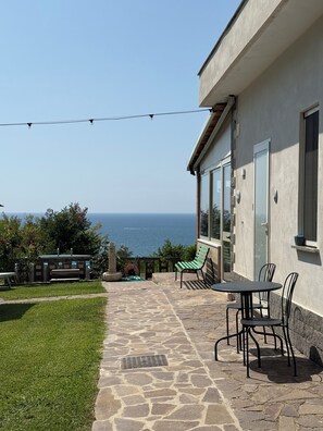 標準雙人房, 花園景 | 室外用餐