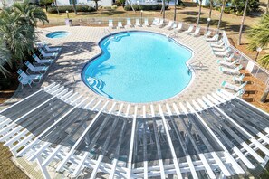 A heated pool - Maravilla 1213 - Dog Friendly and Beach Service! (Miramar Beach)