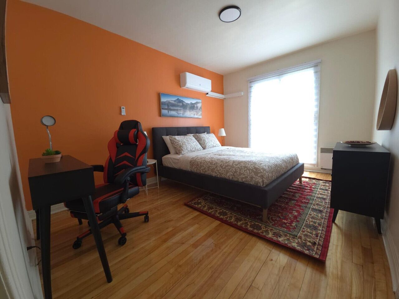 1 chambre, fer et planche à repasser, Wi-Fi, draps fournis