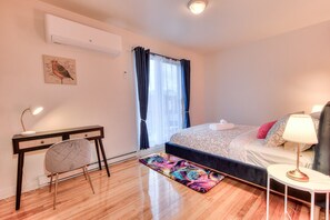2 bedrooms, iron/ironing board, WiFi, bed sheets - NDG & Montreal getaway (Montréal)