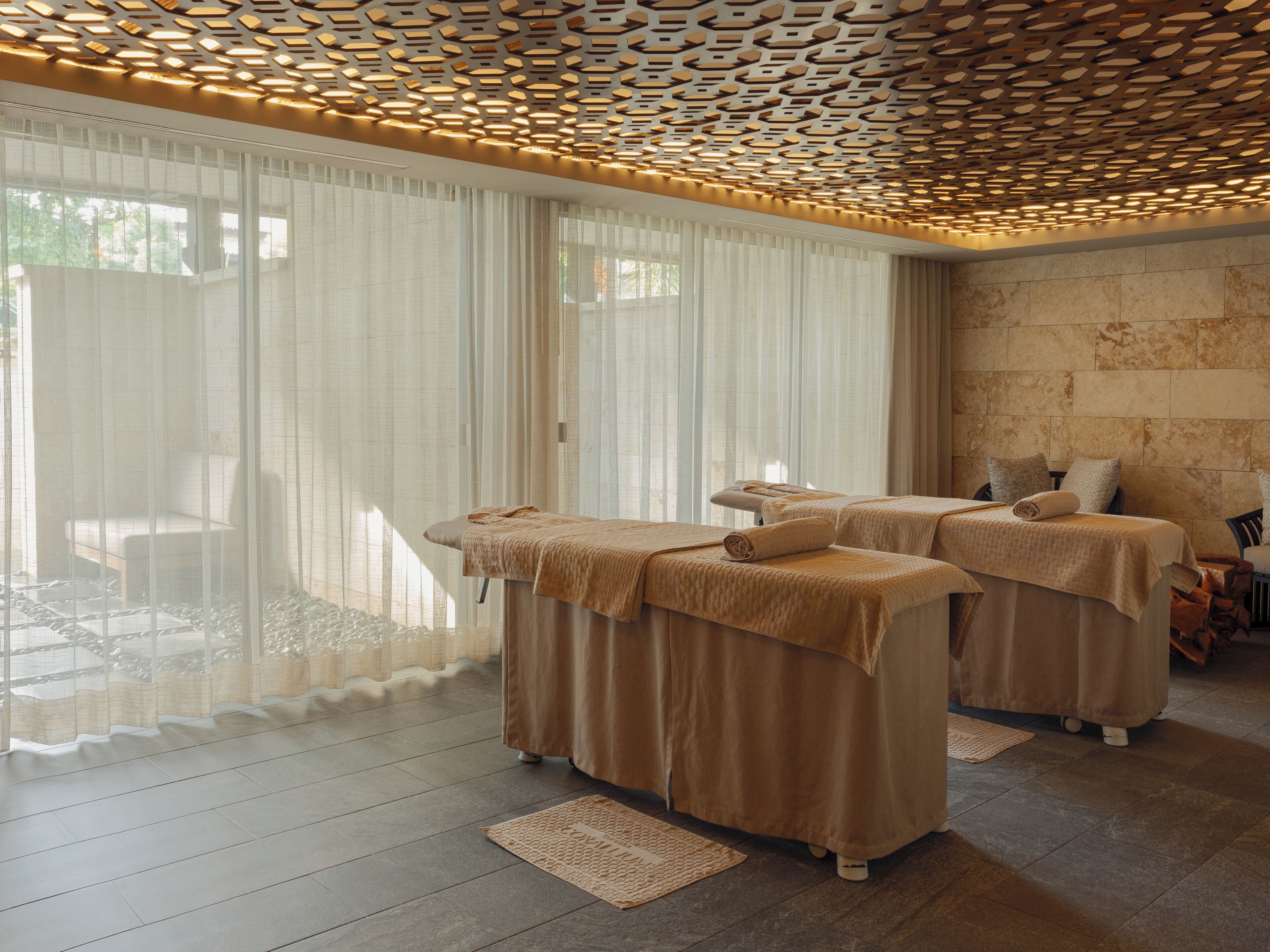 ห้องทรีทเมนท์สำหรับคู่รัก, ที่อาบน้ำแบบตุรกี/ฮัมมัม, ทรีทเมนท์ดูแลผิว