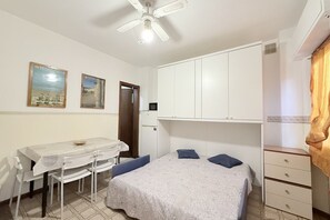 1 Schlafzimmer