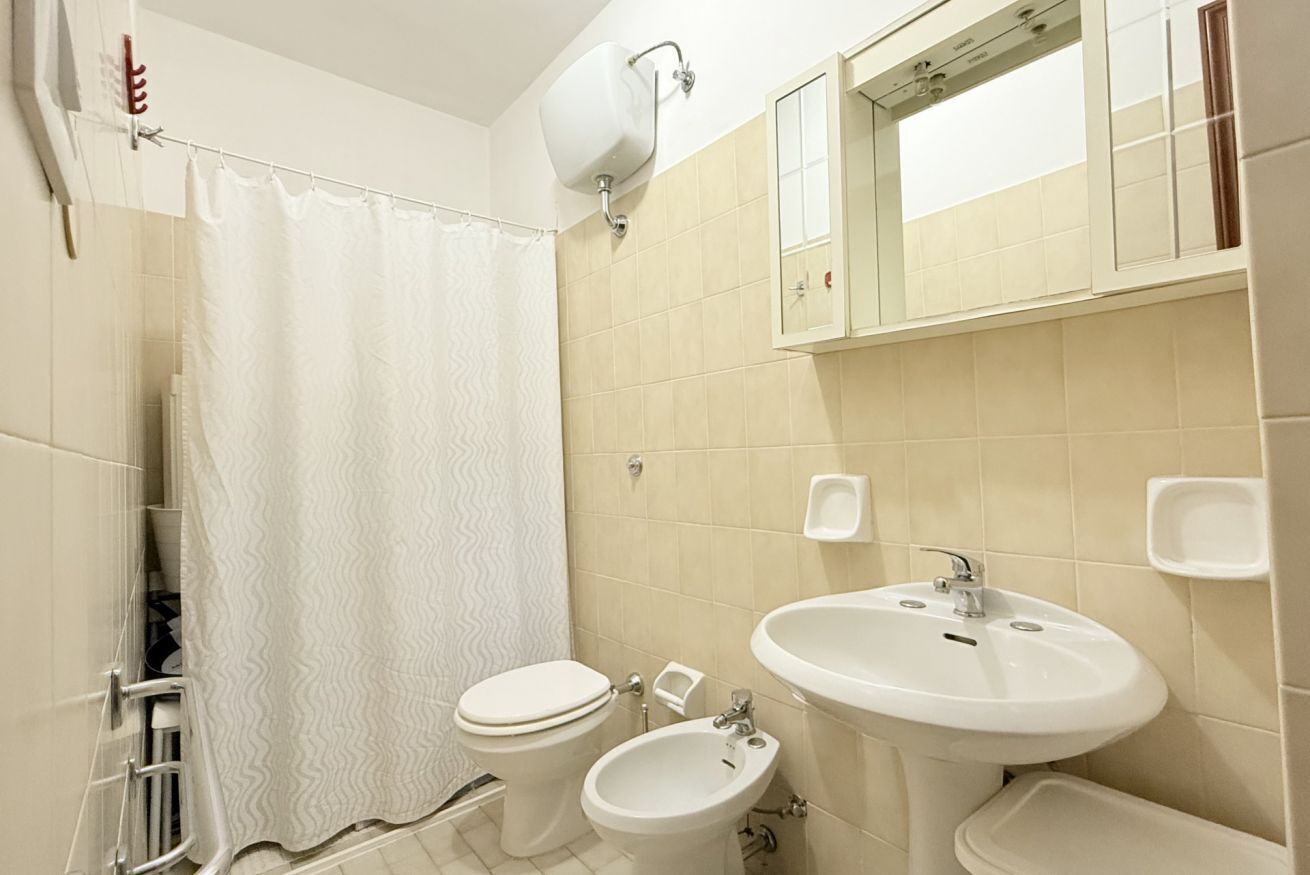 Doccia, bidet, asciugamani