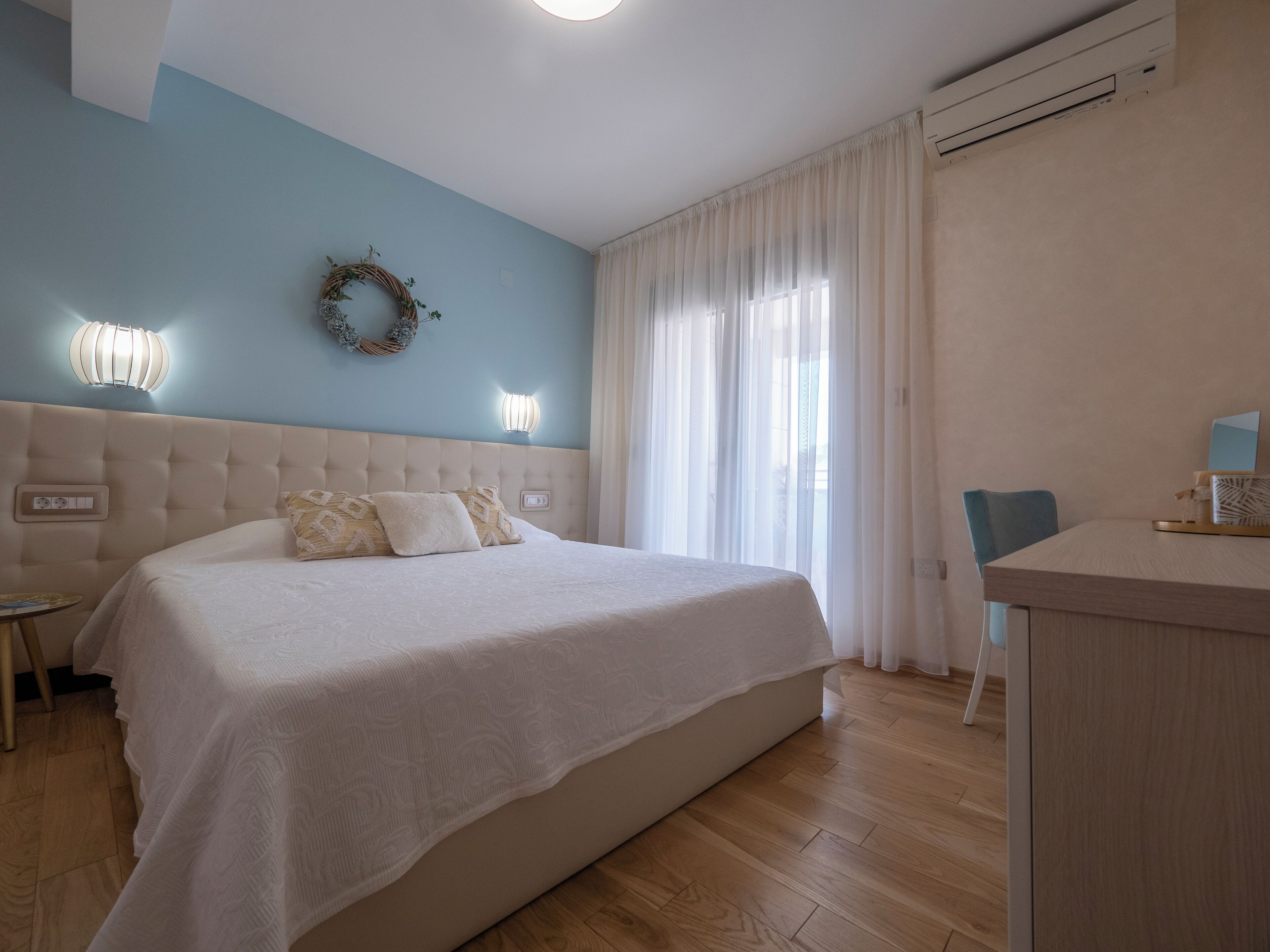 Comfort Apartment, Balcony | Desk, laptop workspace, iron/ironing board, free WiFi