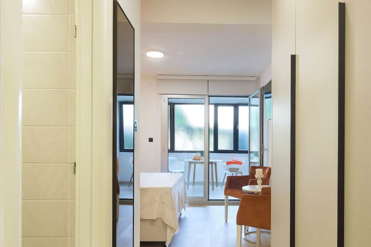 Individually decorated, desk, iron/ironing board, free cots/infant beds