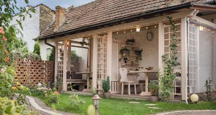 Villa V - a boutique villa with breakfast in Brasov, Transylvania