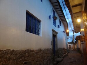 Exterior - Haku Hostel Cusco (Cusco)