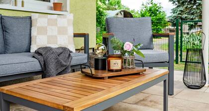 Ferienhaus „Kleine Auszeit" mit privater Terrasse, eigenem Garten und WLAN