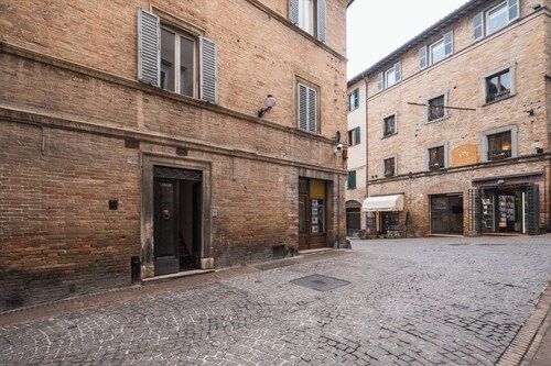 La Corte Segreta - Urbino Historic Centre