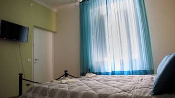 Internet, bed sheets