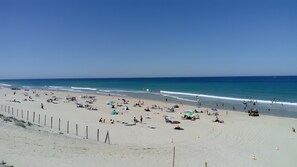 Platja a a prop 