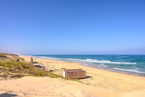 Platja a a prop 