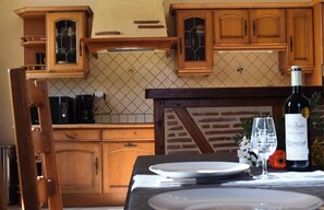 Dining - Charming Périgord House Amid Bergerac and Monbazillac Vineyards (Lamonzie-Saint-Martin)