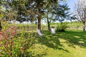 Property grounds - Beautiful Périgord House in the Heart of Bergerac and Monbazillac Vineyards (Lamonzie-Saint-Martin)