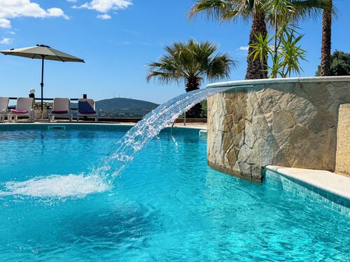 Villa Topázio - Private Pool, Sea views, Airco