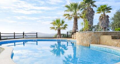 Villa TopĂĄzio - Private Pool, Sea views, Airco