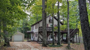 Exterior - Chalet w Loft Near Sleeping Bear 2552 (Cedar)