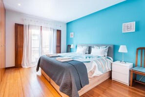 Fer et planche à repasser, Wi-Fi, draps fournis