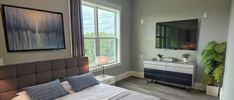 4 habitaciones, tabla de planchar con plancha y wifi gratis