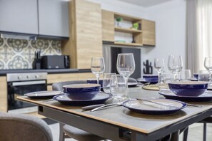 Dining - Designer Apartment Near Seafront | Balcony & Patio (Gżira)