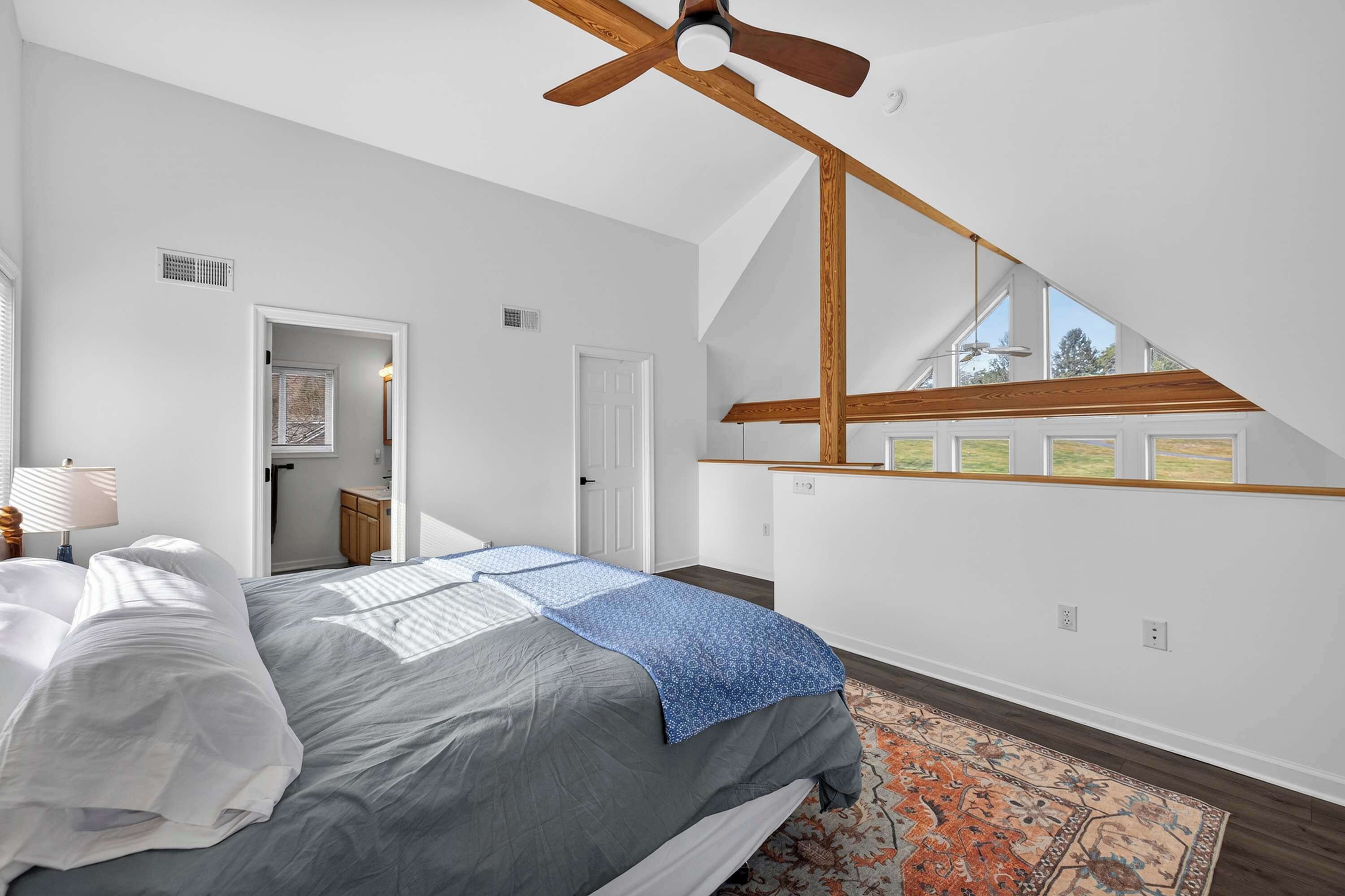 WiFi、ベッドシーツ