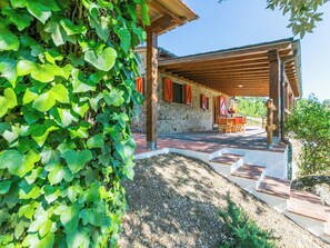 Terrace/patio - Nido di Falco by Interhome (La Sassa)