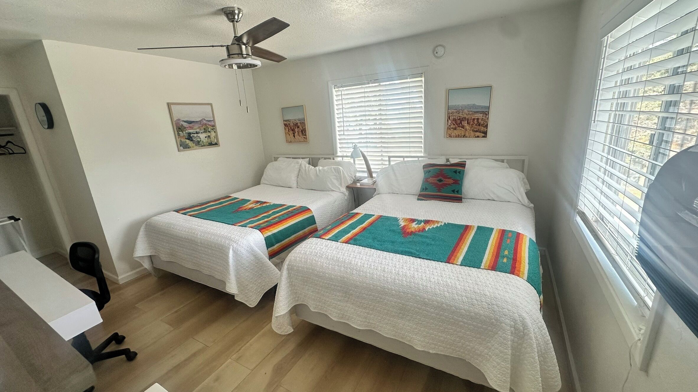 Iron/ironing board, WiFi, bed sheets