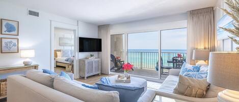 Appart'hôtel, plusieurs lits (Beach House 601C- Beach Rest) | Coin séjour