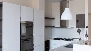 Mikrowelle, Geschirrspüler