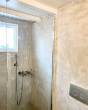 Shower, hair dryer, towels, toilet paper - CABARNUS HOUSE IN PAROIKIA, PAROS! (Paros)
