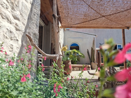 Chambres d’hôtes La Marouette 4 avec terrasse partagée et Wi-Fi