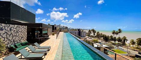 Basic Apartment | Pool