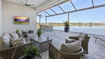 Piscine extérieure, piscine chauffée