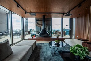 Living area - Nine 3134 by Wecare Hosting (São Paulo)