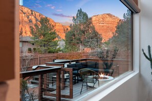 Property grounds - Desert Retreat Views/Hot Tub/Game & Cocktail Room (Sedona)