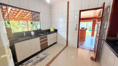 Chácara com Piscina e Churrasqueira no Água Azul
