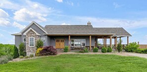 Exterior - Sleeps 30 | 2 Pools | Pickleball Court | 2 Homes (Williamstown)