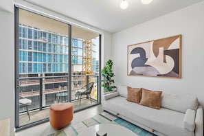 TV - 1BR Suite | FIFA Fan Fest & Free Parking (Miami)