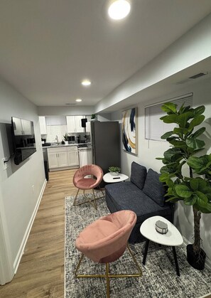 Uklassifisert bilde, 3 av 16, knapp