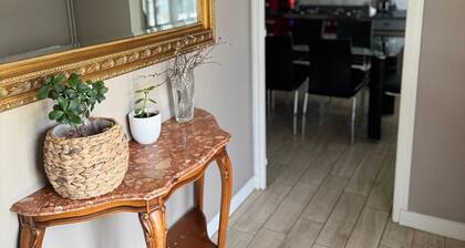 Beautiful House with View of the Vienne