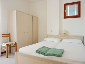 Apartment, 1 Bedroom, Balcony, Garden View - Cozy Beachside Apartment With Balcony (San Michele al Tagliamento)
