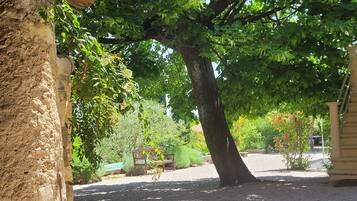 Enceinte de lâhĂ©bergement
